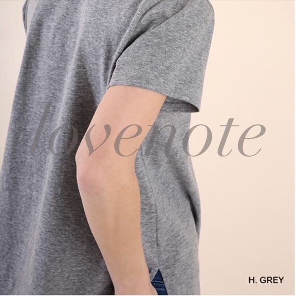 LAST! Essential Tee Short Sleeve Side Slit - Picture 3 of 3